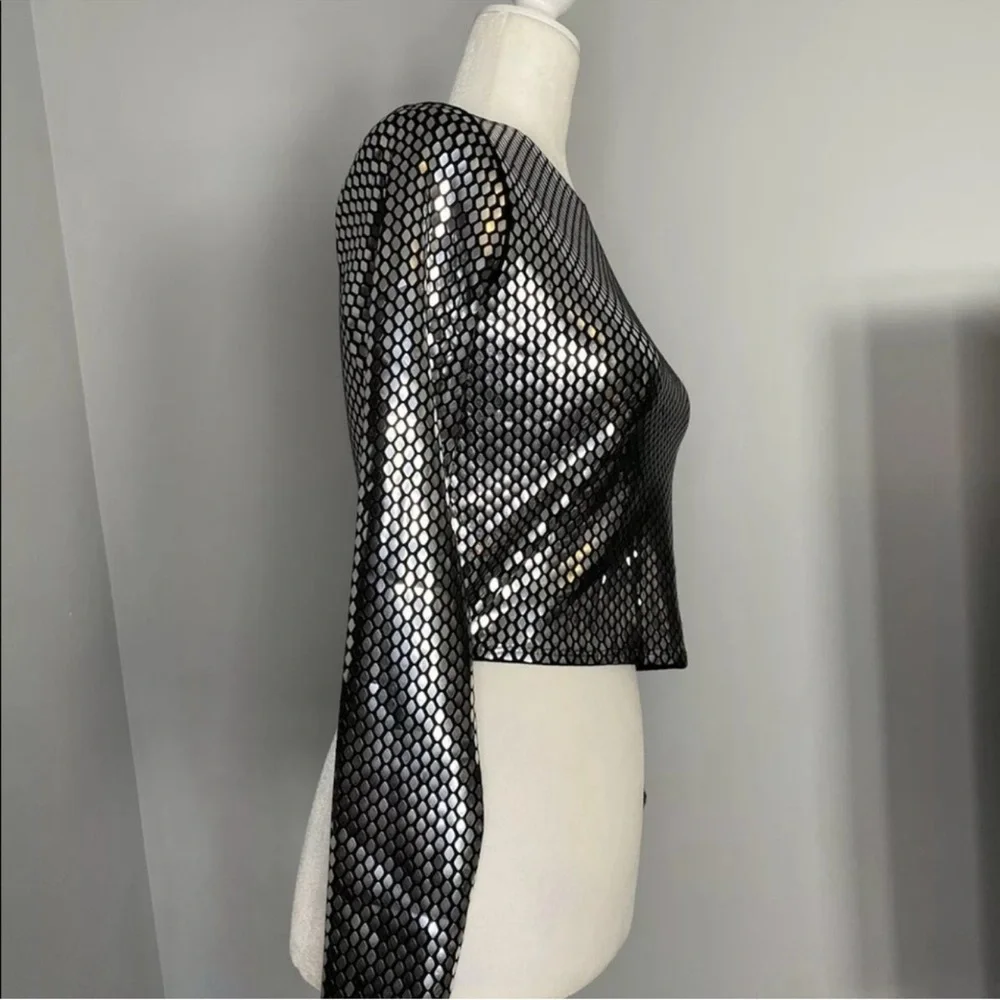 NWT Zara Woman Honeycomb Sweater Metallic Silver Shiny Black Top Size S Small - Picture 5 of 11